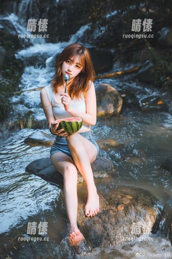 51吃瓜苹果版下载指南：一键搞定，让人欲罢不能的瓜！