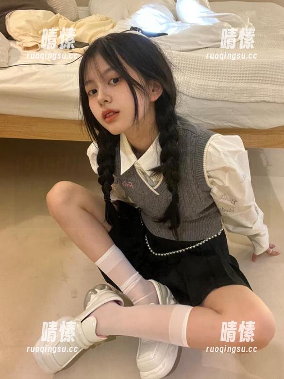 刚开一小会儿，51热门ios的吃瓜视频就出奇多，居然连八卦也有马赛克！
