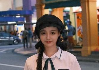 在51黑料社在线版，永不迷路，随时随地吃瓜，就是这么简单！