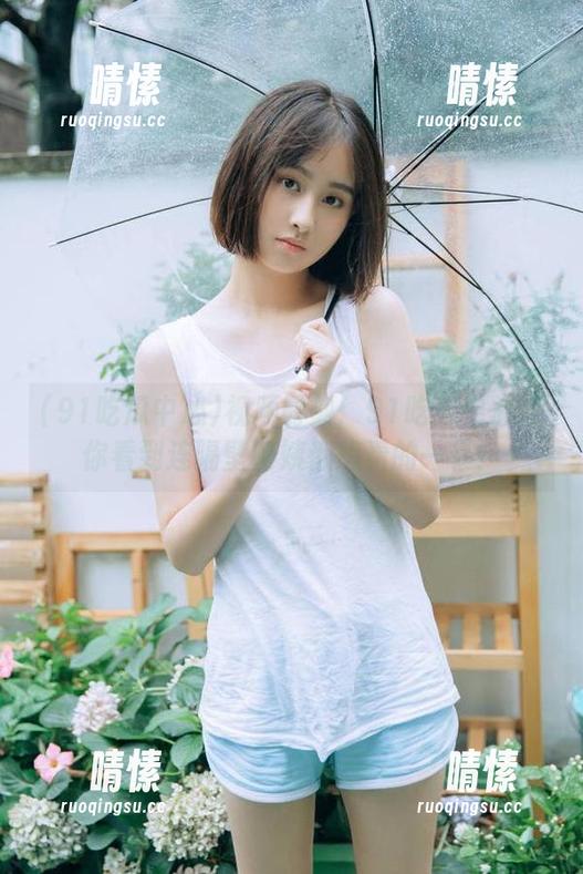 91吃瓜中心 视频时刻:91吃瓜中心让你看到连隔壁阿姨都想看的一幕!