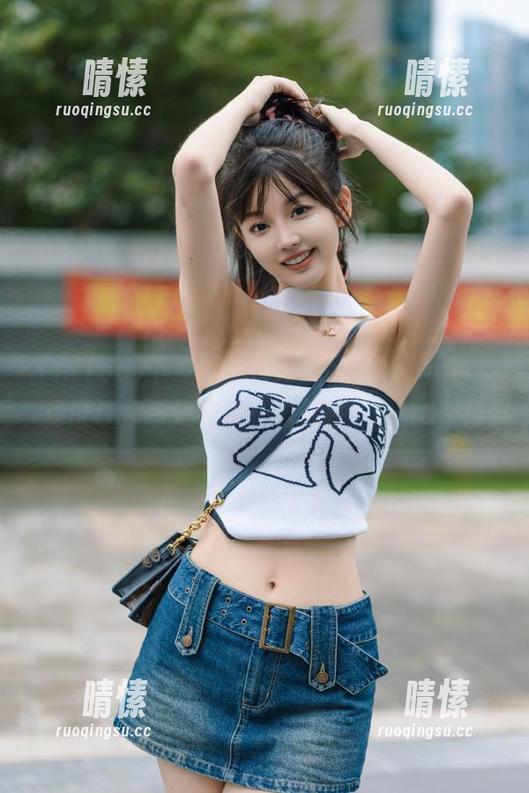 下载hl155.ccm，黑料不断，保证让你一边吃瓜一边惊呼“OMG”！