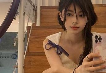 心情低落时，只想找hlw网址挖点酸甜苦辣的八卦过过瘾！