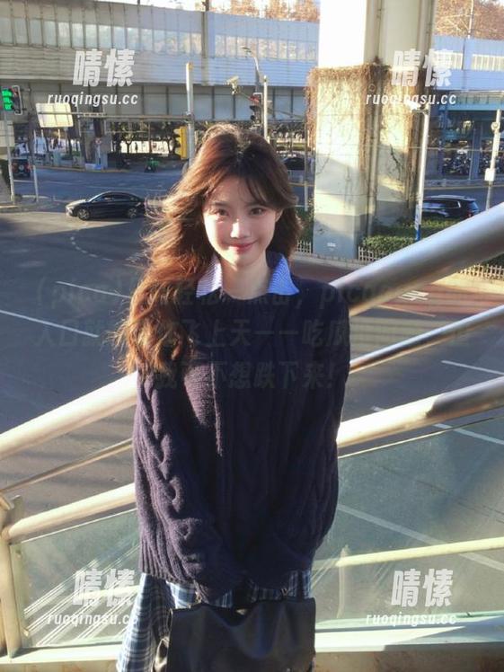 只需轻松一点击，picacgcg的入口就能带你飞上天——吃瓜没问题，但我可不想跌下来！