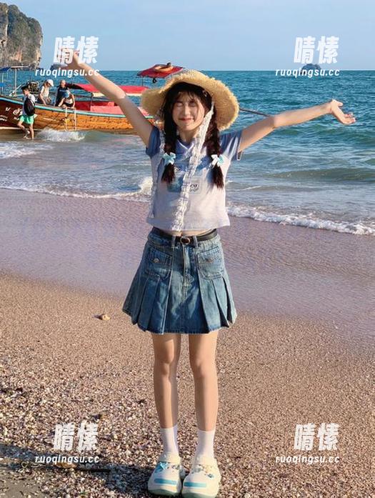 链接吃瓜不打烊，八卦虽然没完，但我的沙发该插头了！