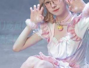 吃瓜网获取免费吃瓜机会，但我在想索性改名成“吃土网”吧？