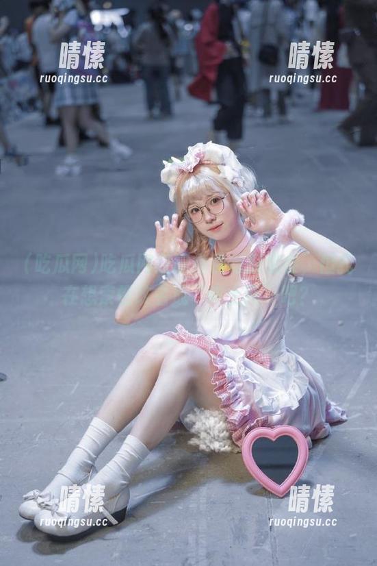 吃瓜网获取免费吃瓜机会，但我在想索性改名成“吃土网”吧？