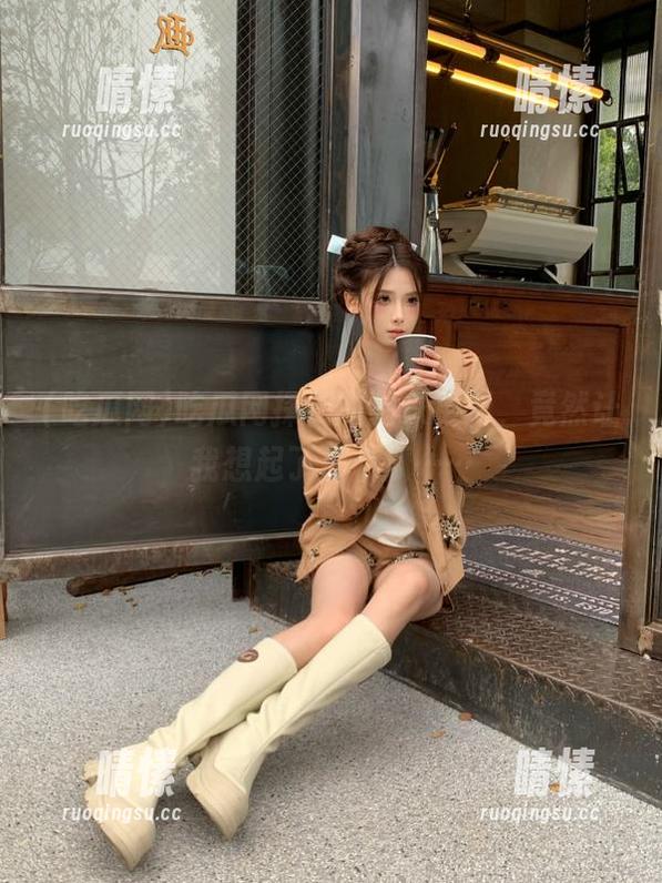 吃瓜网探长的独家更新，竟然让我想起了那个瓜……