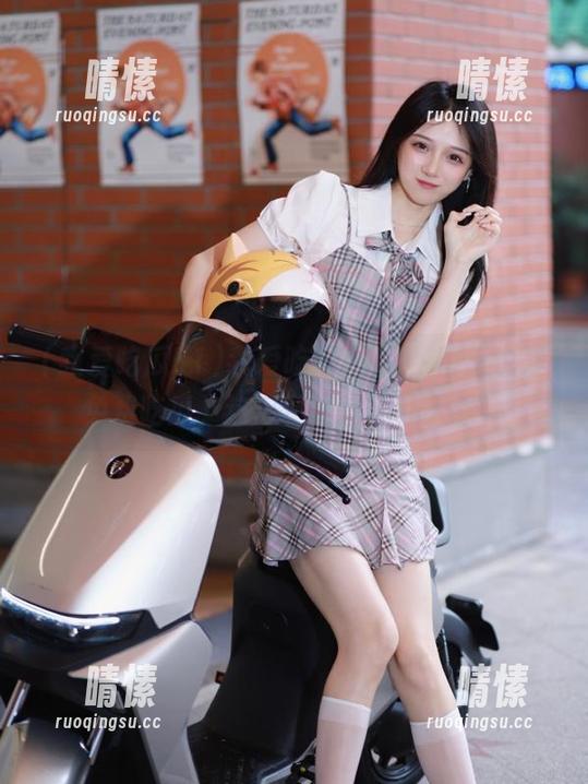 我爱吃瓜51网，兽王也爱免费吃瓜，这瓜真是摆着让人看！