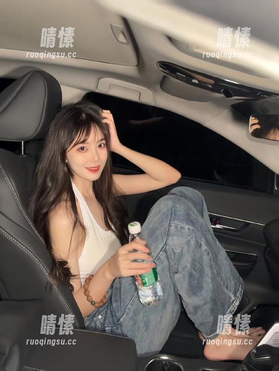 “明星黑料”app：不想上网找，就来这里，一手掌握最新的明星囧事儿，简直是赐福！