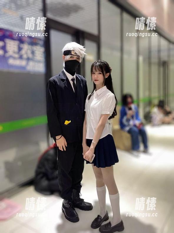 黑哥冲料网页：小小鱼的勇敢冒险，谁说鱼不能逆流而上？