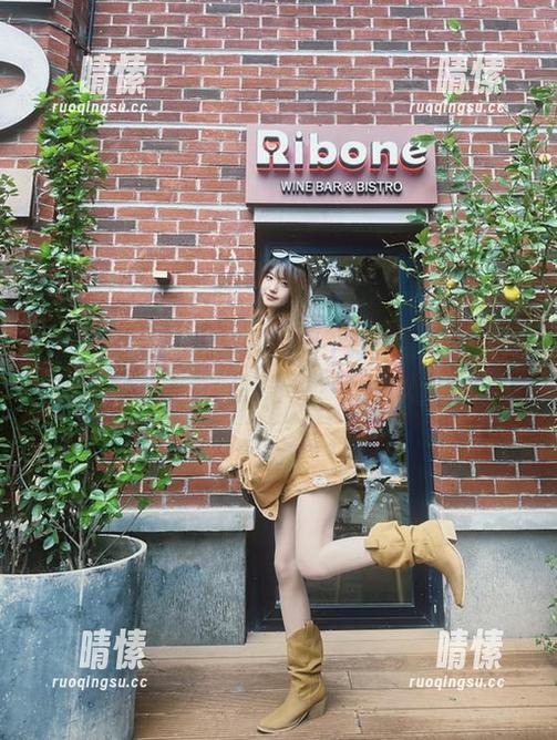 安卓的黑料不打烊，要不要跟上B站女博主们的节奏？瓜可以先吃！