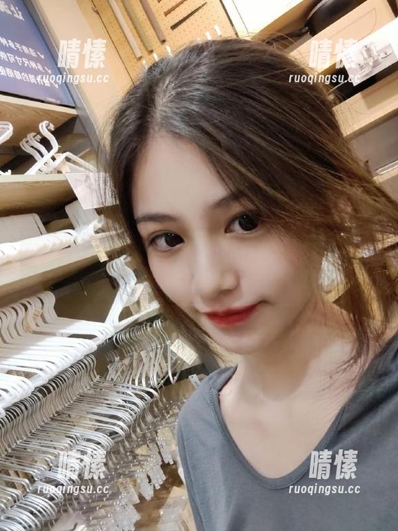 今天的黑料吃瓜网地址：吃个瓜，顺便看大瓜来袭！