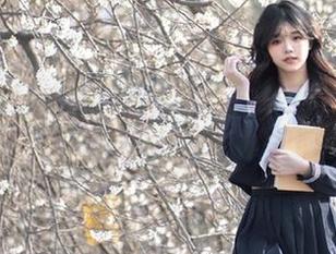 进入黑料社网址，想不到正能量通过屏幕直击心灵，太神奇了吧！