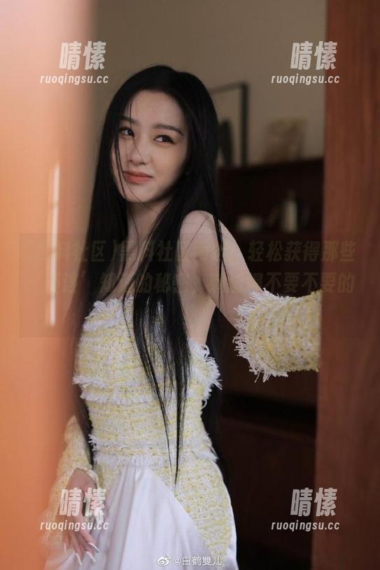 黑料社区网址，轻松获得那些‘不该’知道的秘密，刺激得不要不要的！
