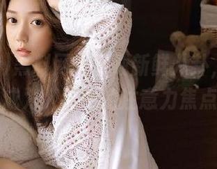 黑料网：下载新鲜八卦，让你瞬间成为人群中的注意力焦点！