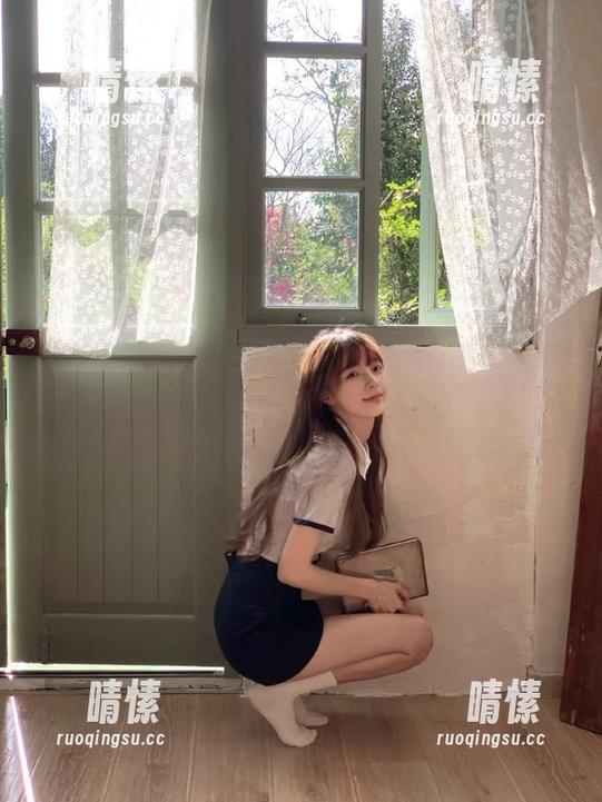 轻松点开黑料网今日入口，瓜还是我的最爱呢！