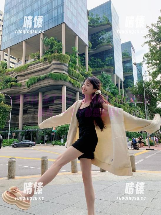 来了来了，黑网料的入口又冒出新瓜，一个个都想舔屏！